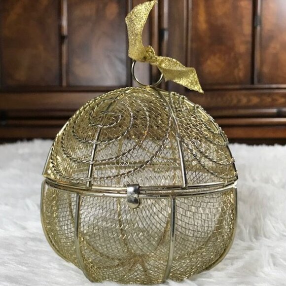 Gold Metal Cage Ornament & Red Medallion Square Tin Set - Picture 5 of 13